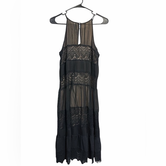 NWOT Anthropologie HD in Paris Villanella Black Tiered Lace Maxi Dress Small - Picture 4 of 6